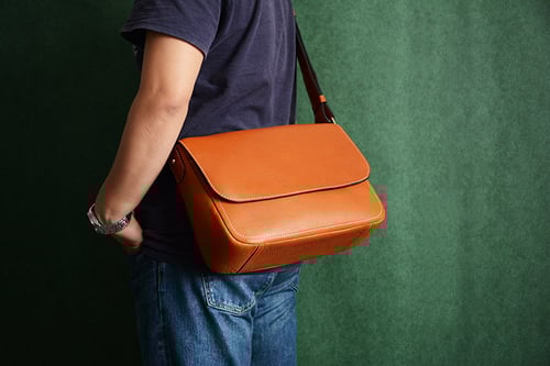 Image of Custom Handmade Vegetable Tanned Italian Leather Messenger Satchel Bag Crossbody Shoulder Bag D042