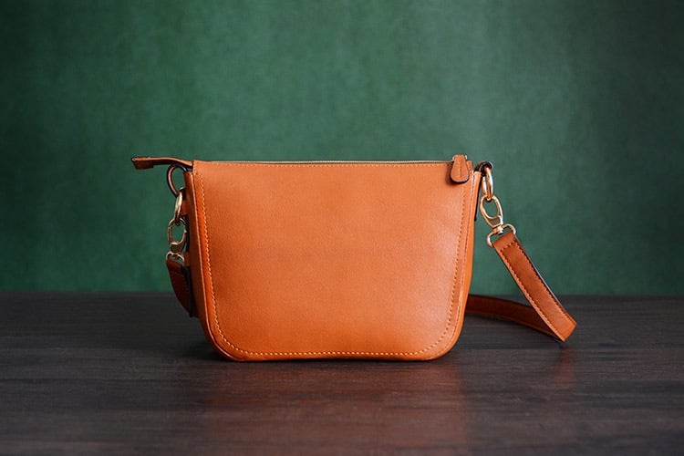 Image of Custom Handmade Italian Vegetable Tanned Leather Messenger Shoulder Bag Men Satchel Bag D032