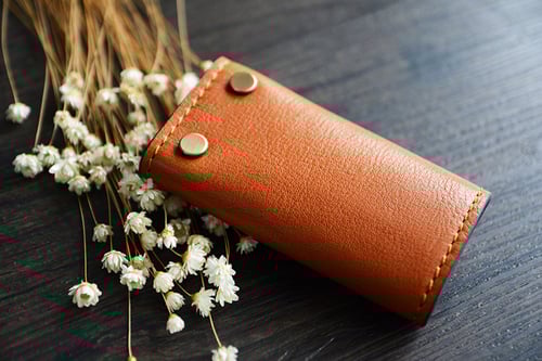 Image of Custom Handmade Vegetable Tanned Italian Leather Key Holder Key Case D055